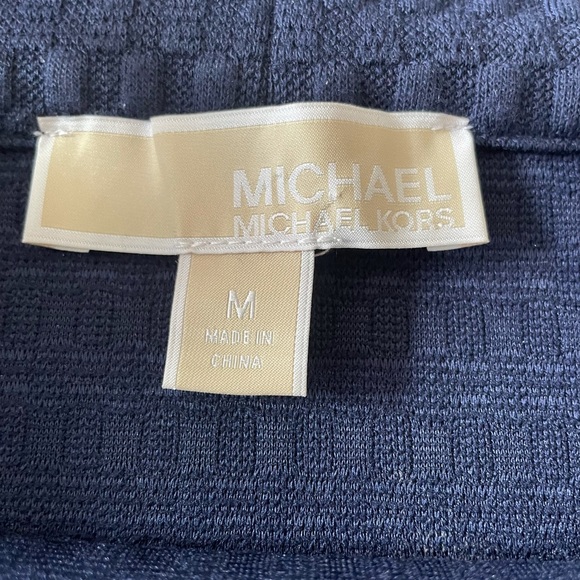 Michael Kors Navy top size medium - Picture 4 of 5
